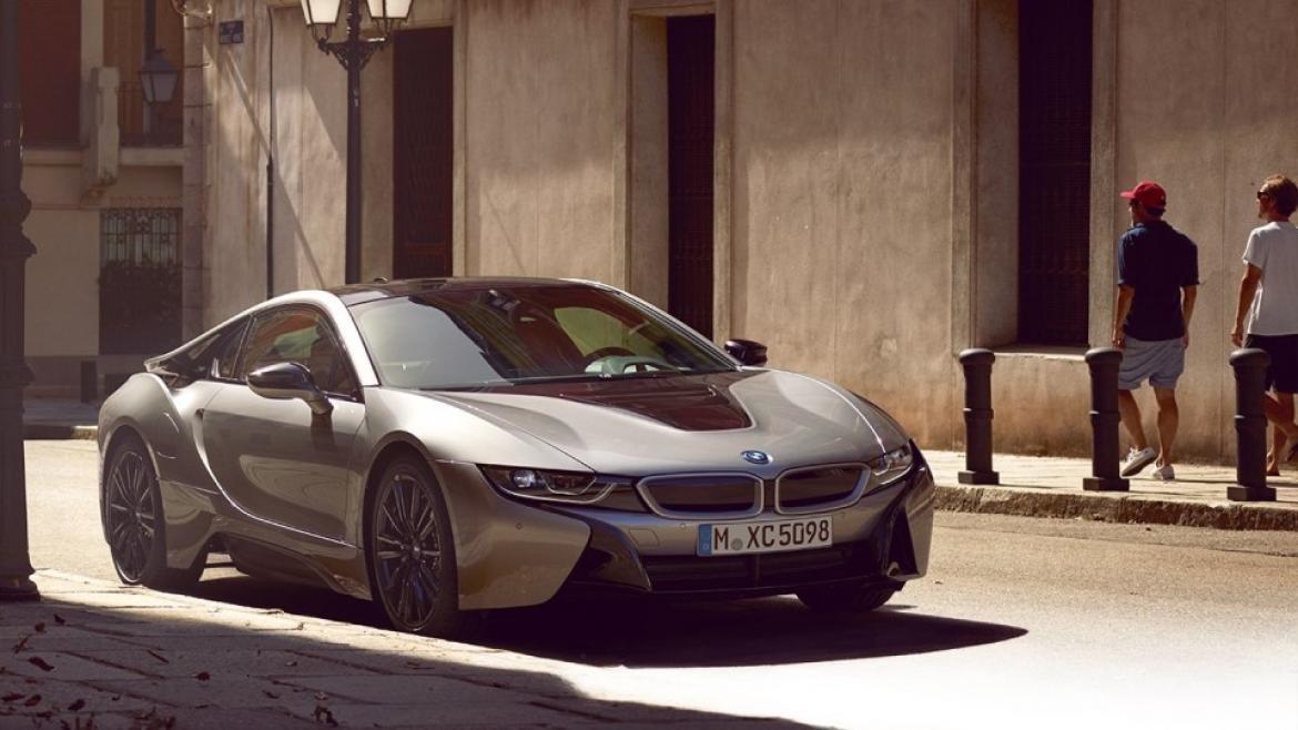 https://www.bmw.be/fr/all-models/bmw-i/i8-coupe/2017/bmw-i8-coupe.html